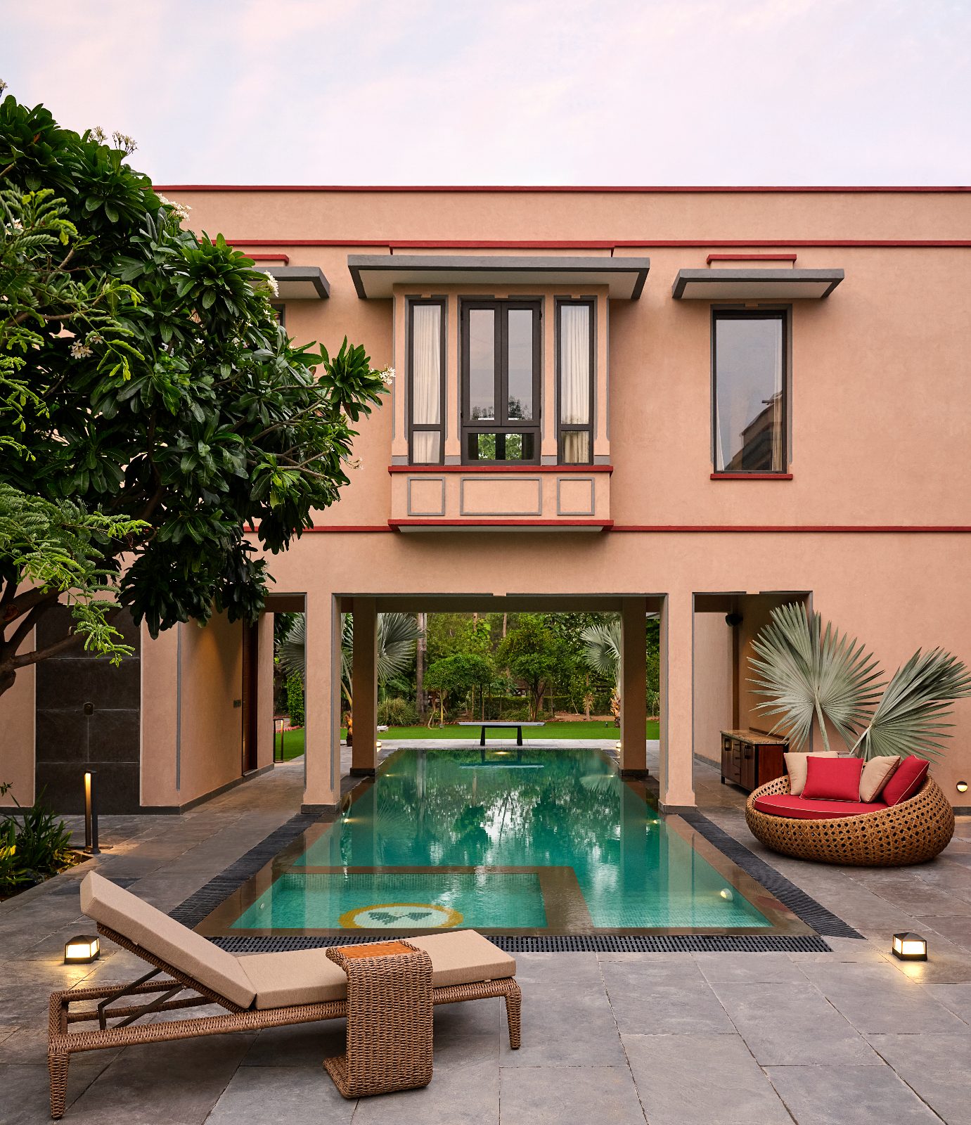 heirloom-house-chhatarpur-farmhouse-courtyard-plunge-pool-facade-interior-design